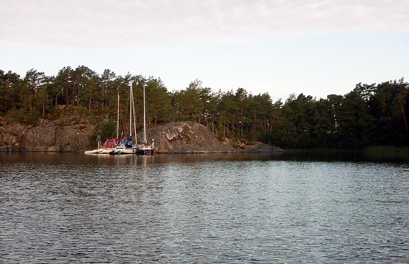 У острова Stora Tväsäk