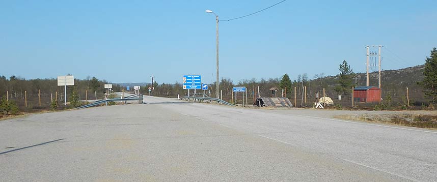 Дорога 92 / 971, граница Норвегии и Финляндии.